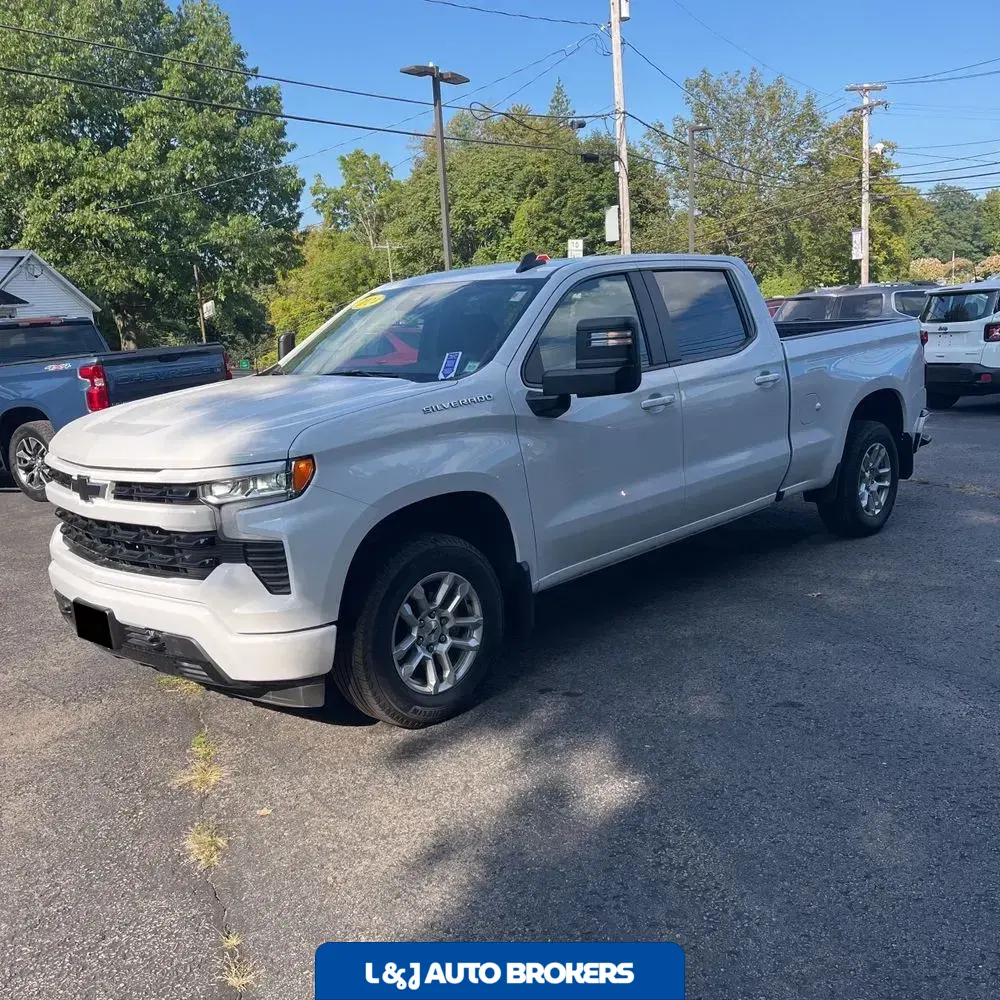 2024 Chevrolet Silverado 1500 RST
