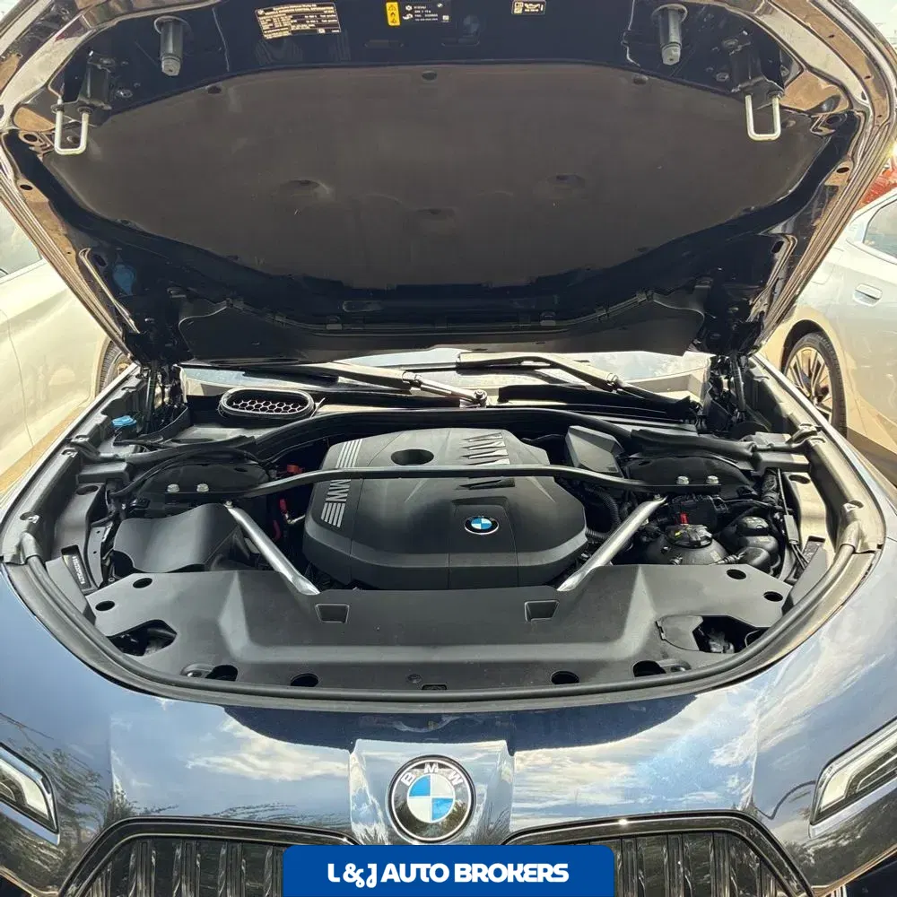2023 BMW 7-Series 740i