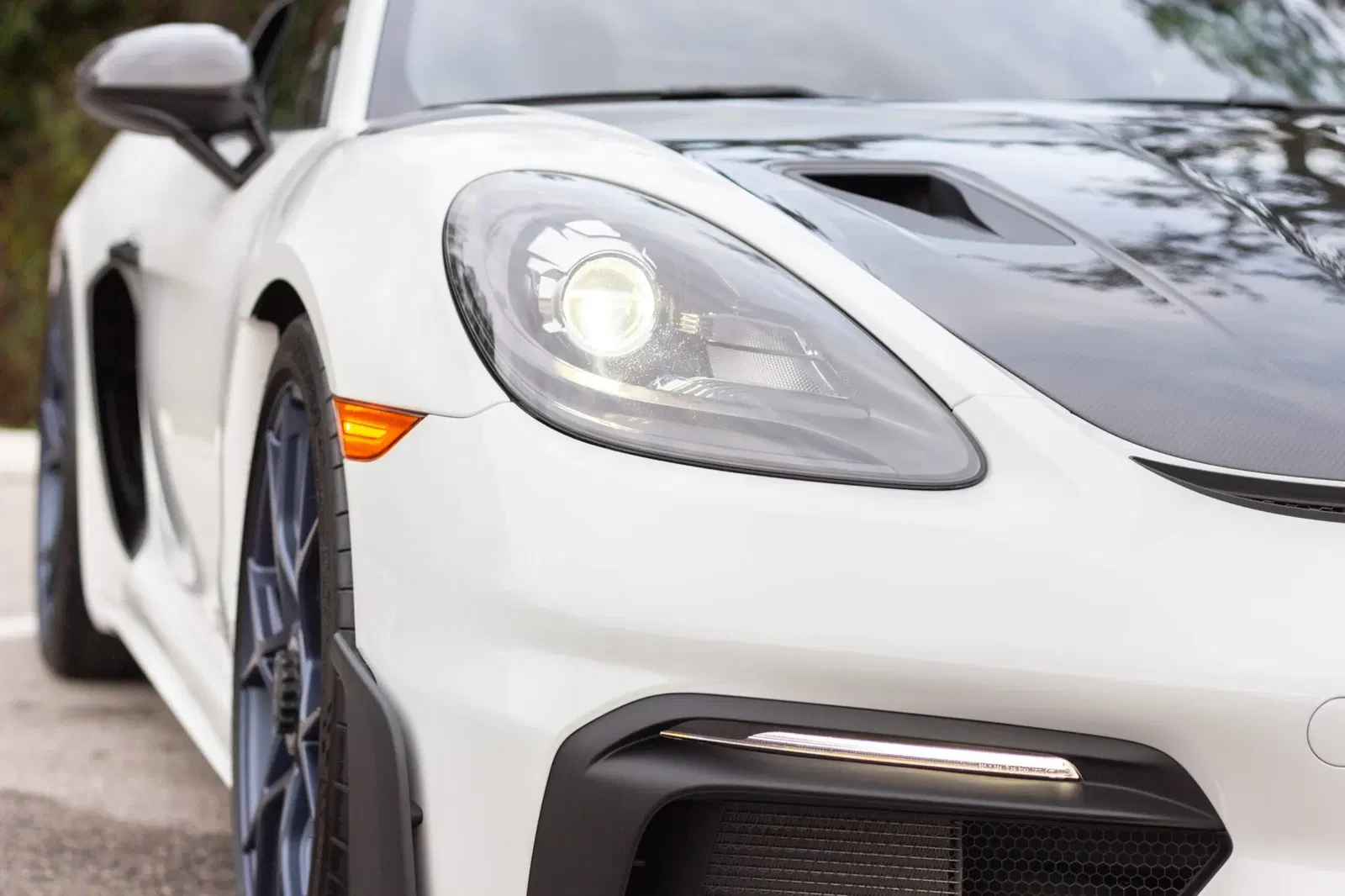 2023 Porsche 718 Cayman GT4 RS Weissach