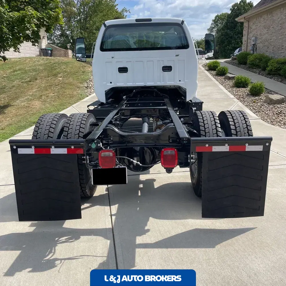 2025 Ford F-750 Super Duty