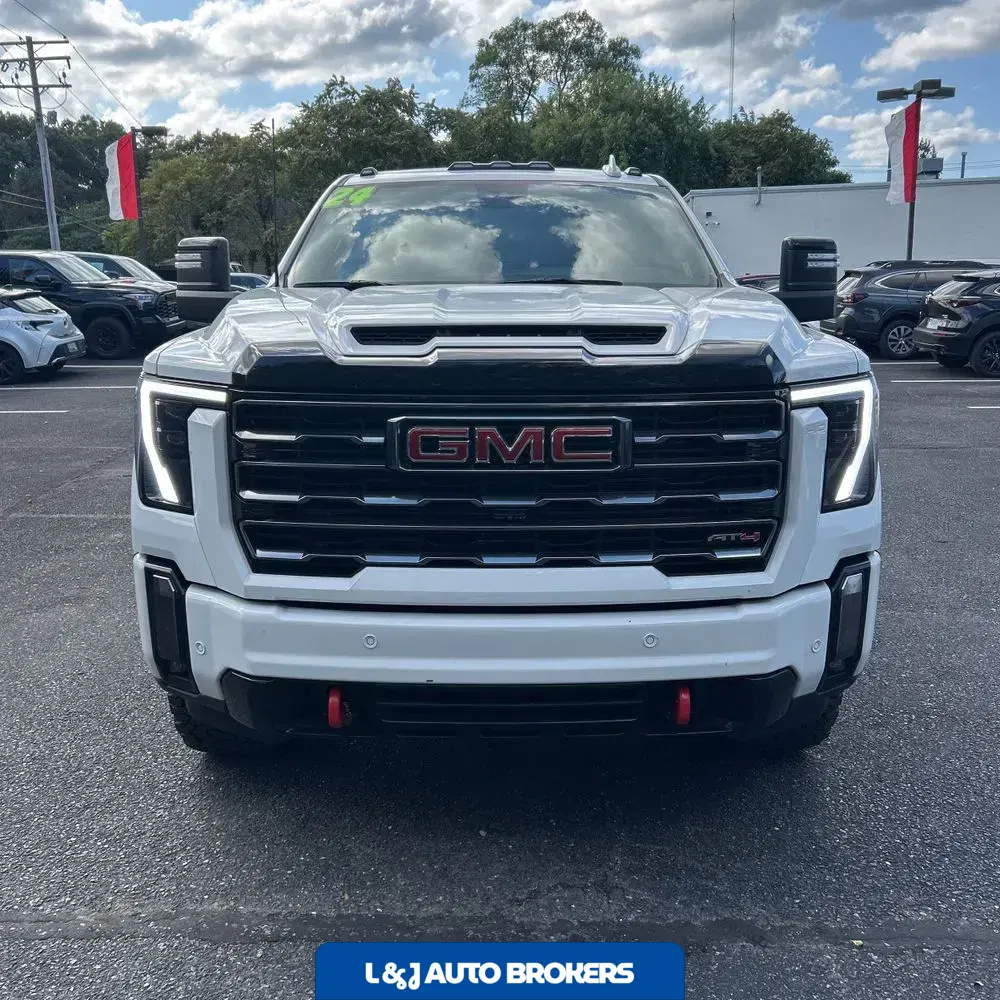 2024 GMC Sierra 2500 AT4