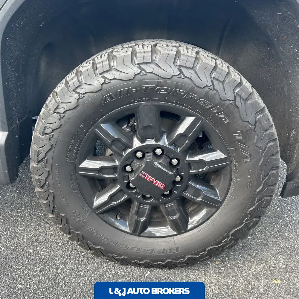2024 GMC Sierra 2500 AT4