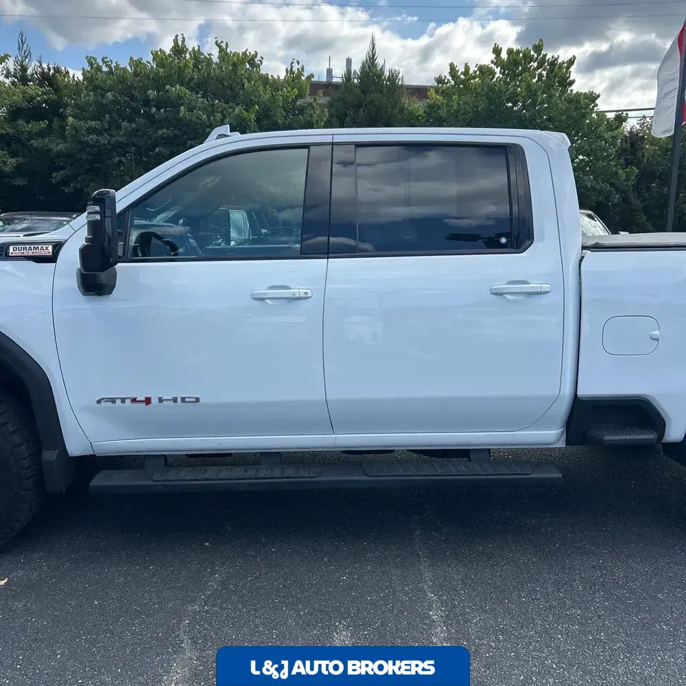 2024 GMC Sierra 2500 AT4