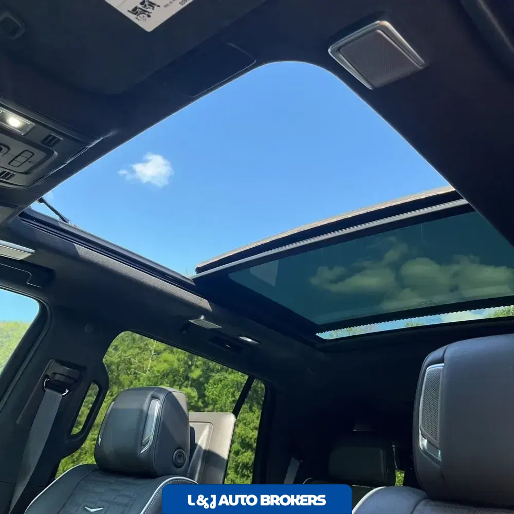 2023 Cadillac Escalade-V Base