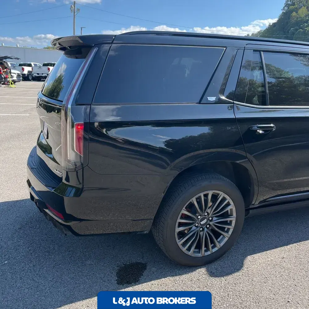 2023 Cadillac Escalade-V Base