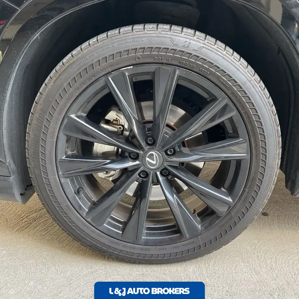 2024 Lexus NX 450h+ F SPORT Handling