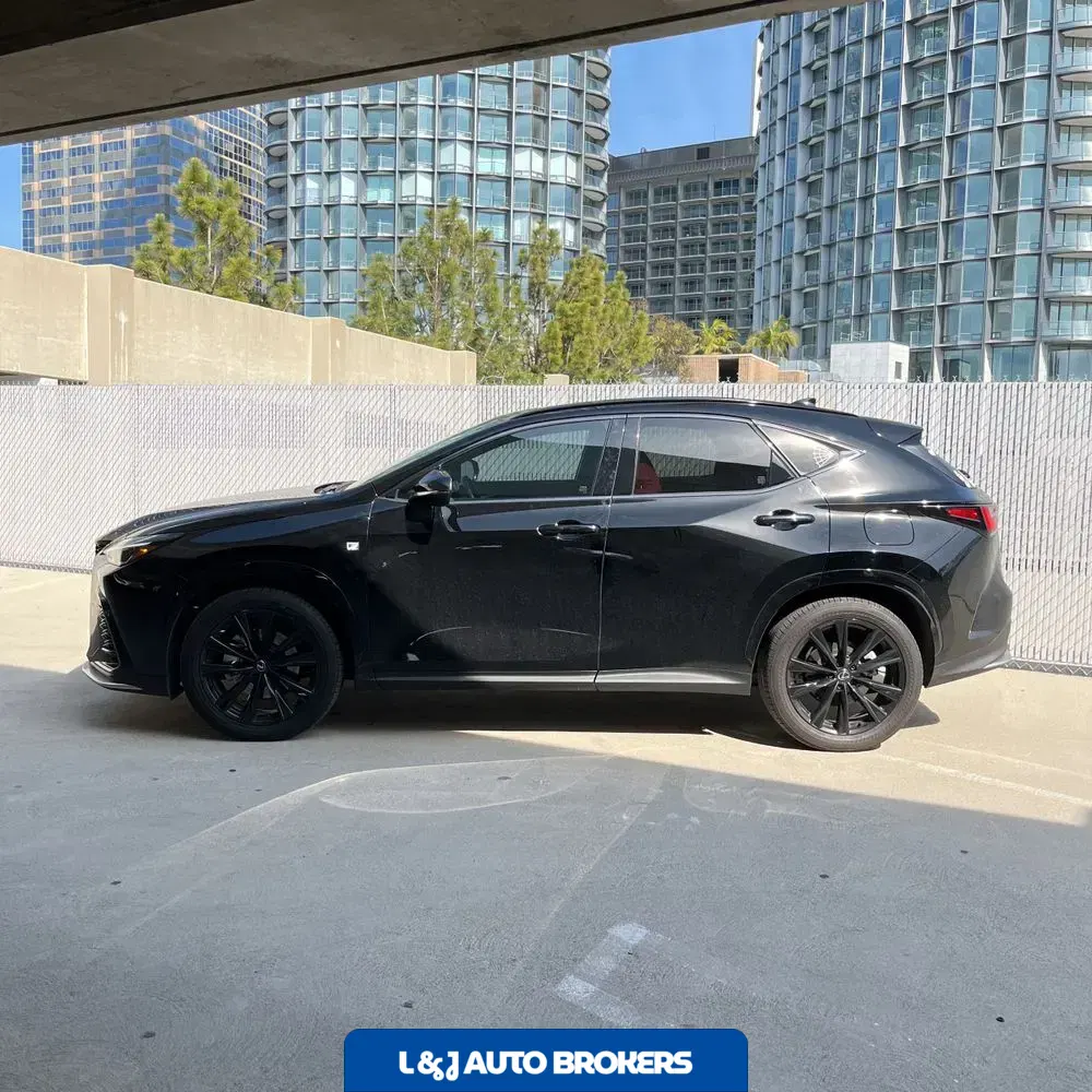 2024 Lexus NX 450h+ F SPORT Handling