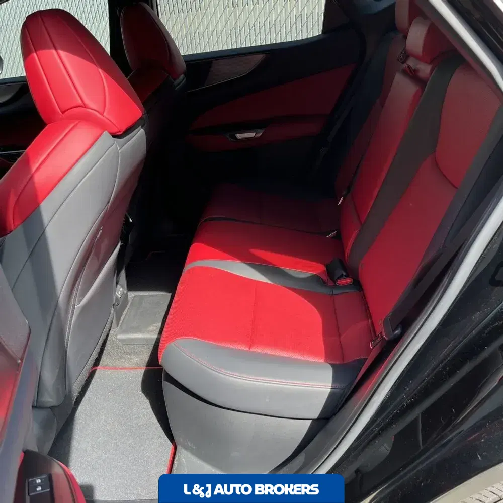 2024 Lexus NX 450h+ F SPORT Handling