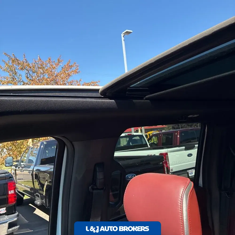 2022 Ford F-450 Super Duty Platinum
