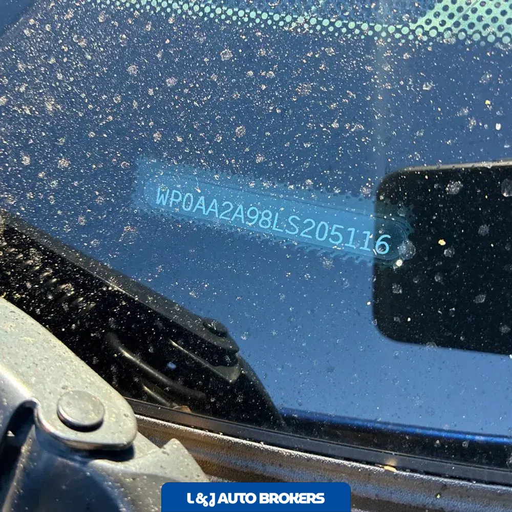 2020 Porsche 911 Carrera
