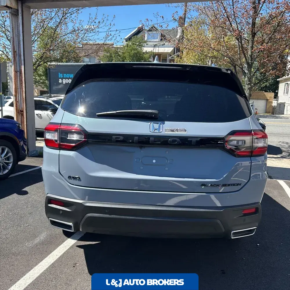 2025 Honda Pilot Black Edition