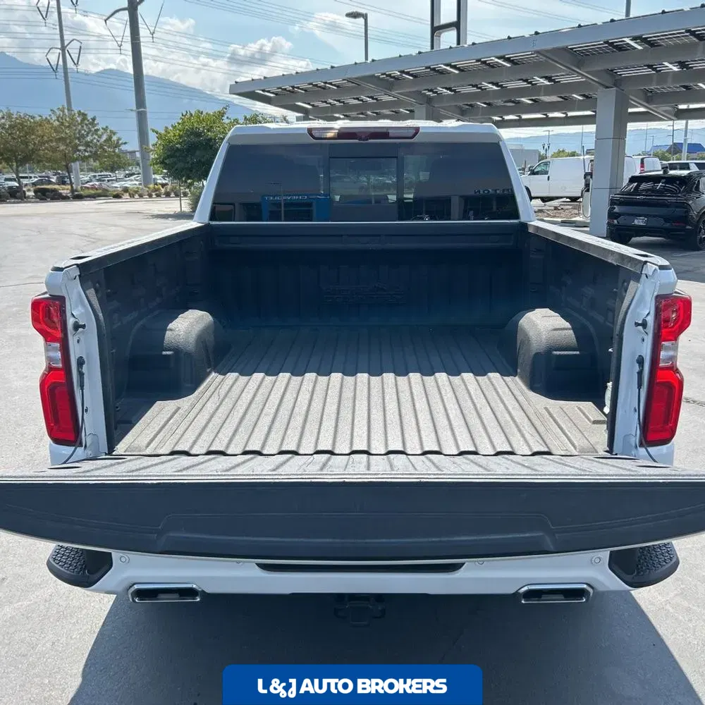 2022 Chevrolet Silverado 1500 High Country