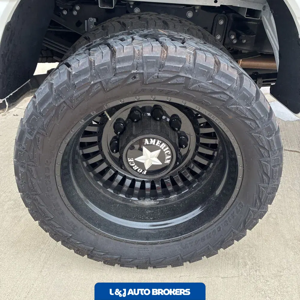 2025 Ford F450SD Platinum