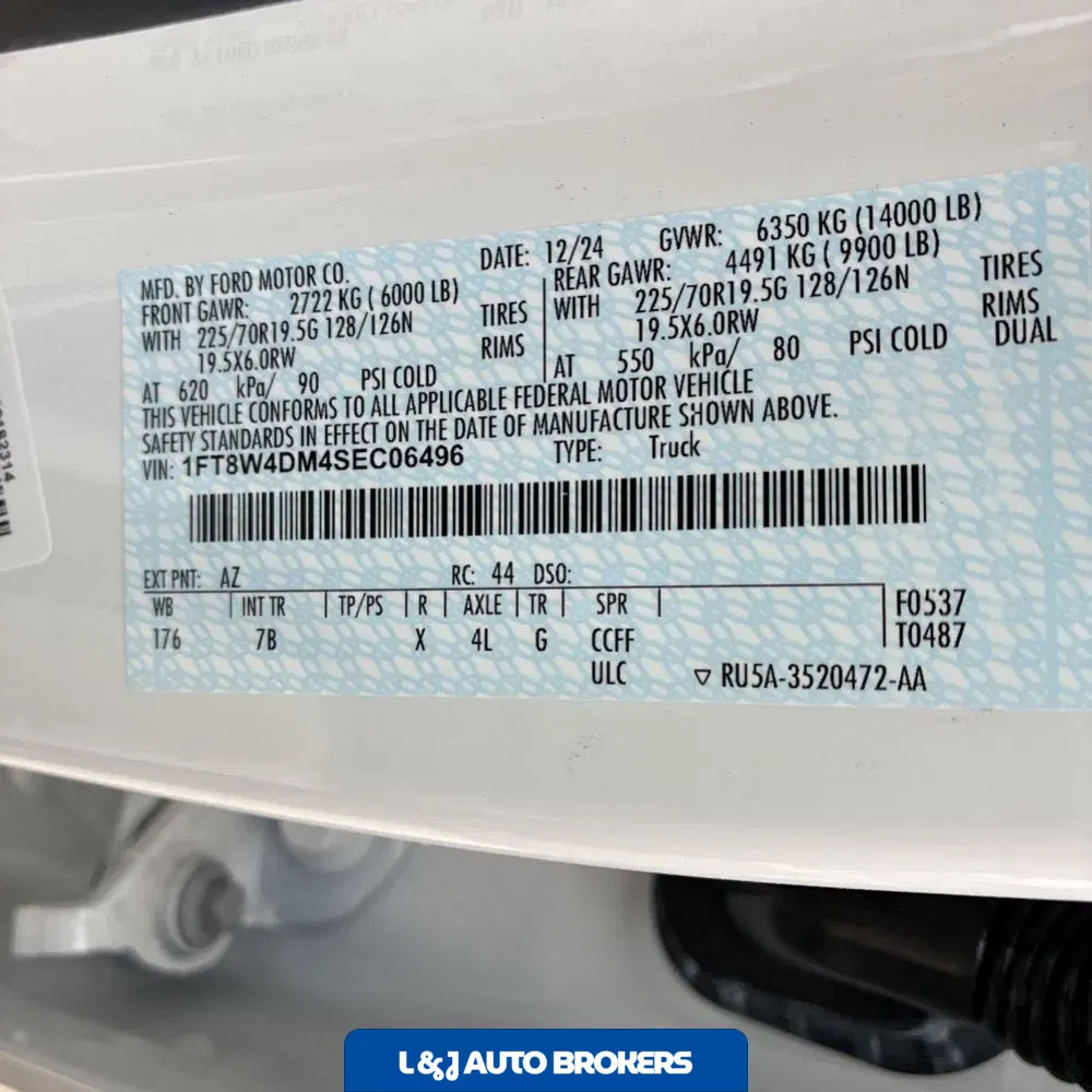 2025 Ford F450SD Platinum