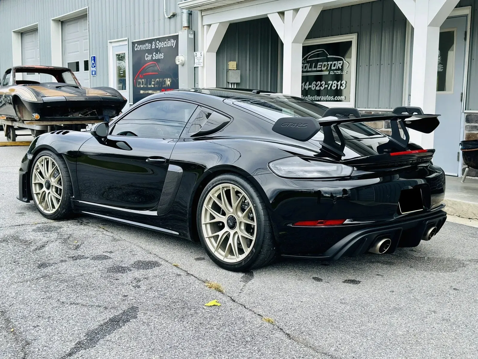 2023 Porsche 718 Cayman GT4 RS Weissach