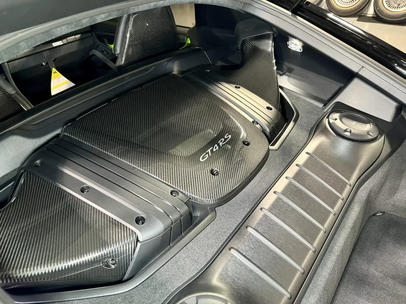 2023 Porsche 718 Cayman GT4 RS Weissach