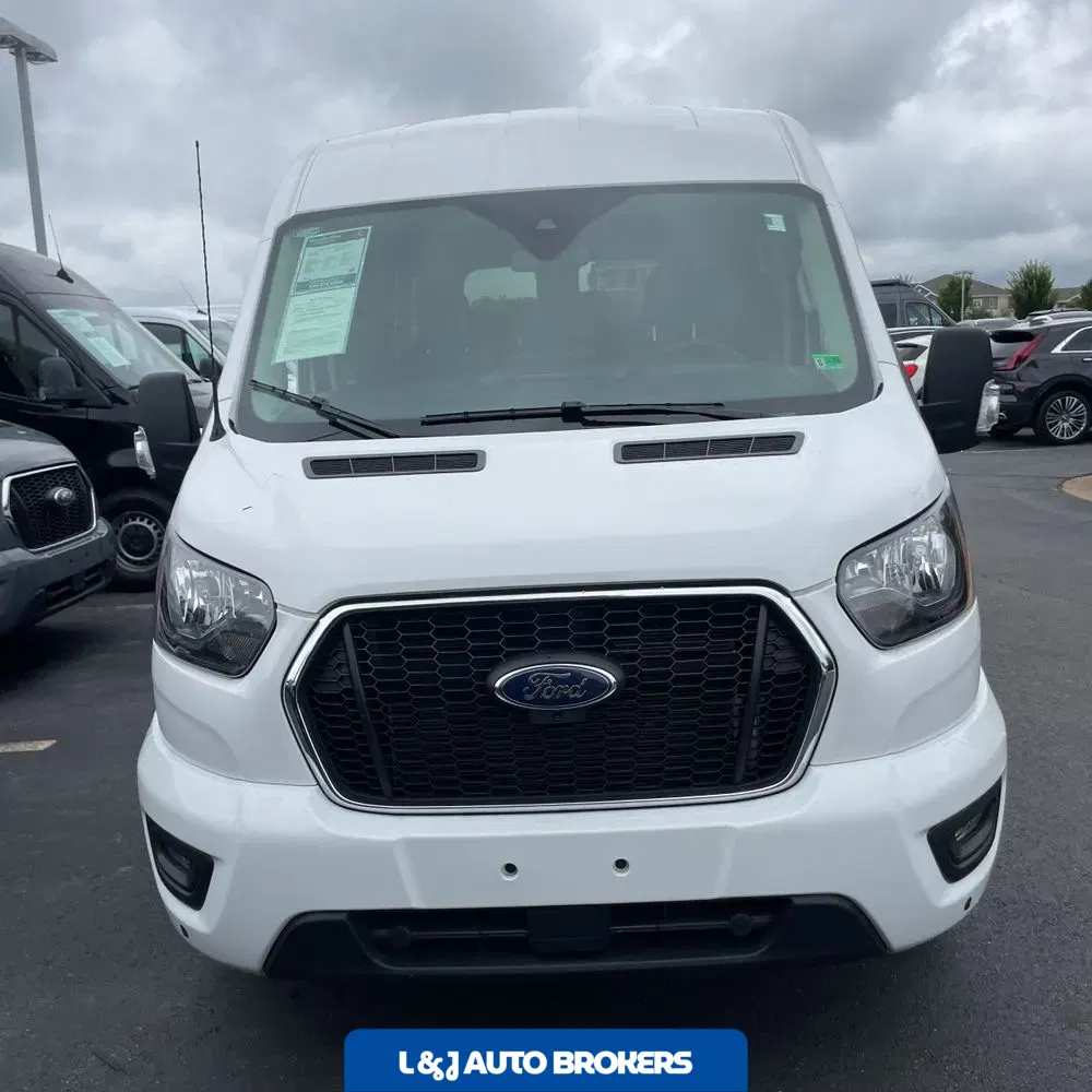 2024 Ford Transit 350 XLT