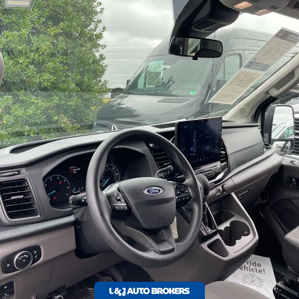 2024 Ford Transit 350 XLT