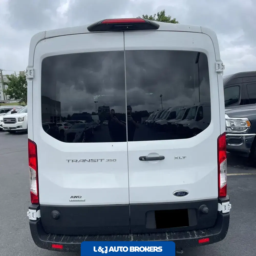 2024 Ford Transit 350 XLT