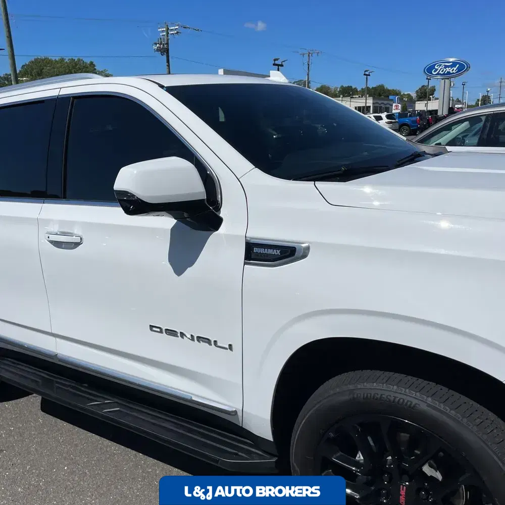 2024 GMC Yukon Denali