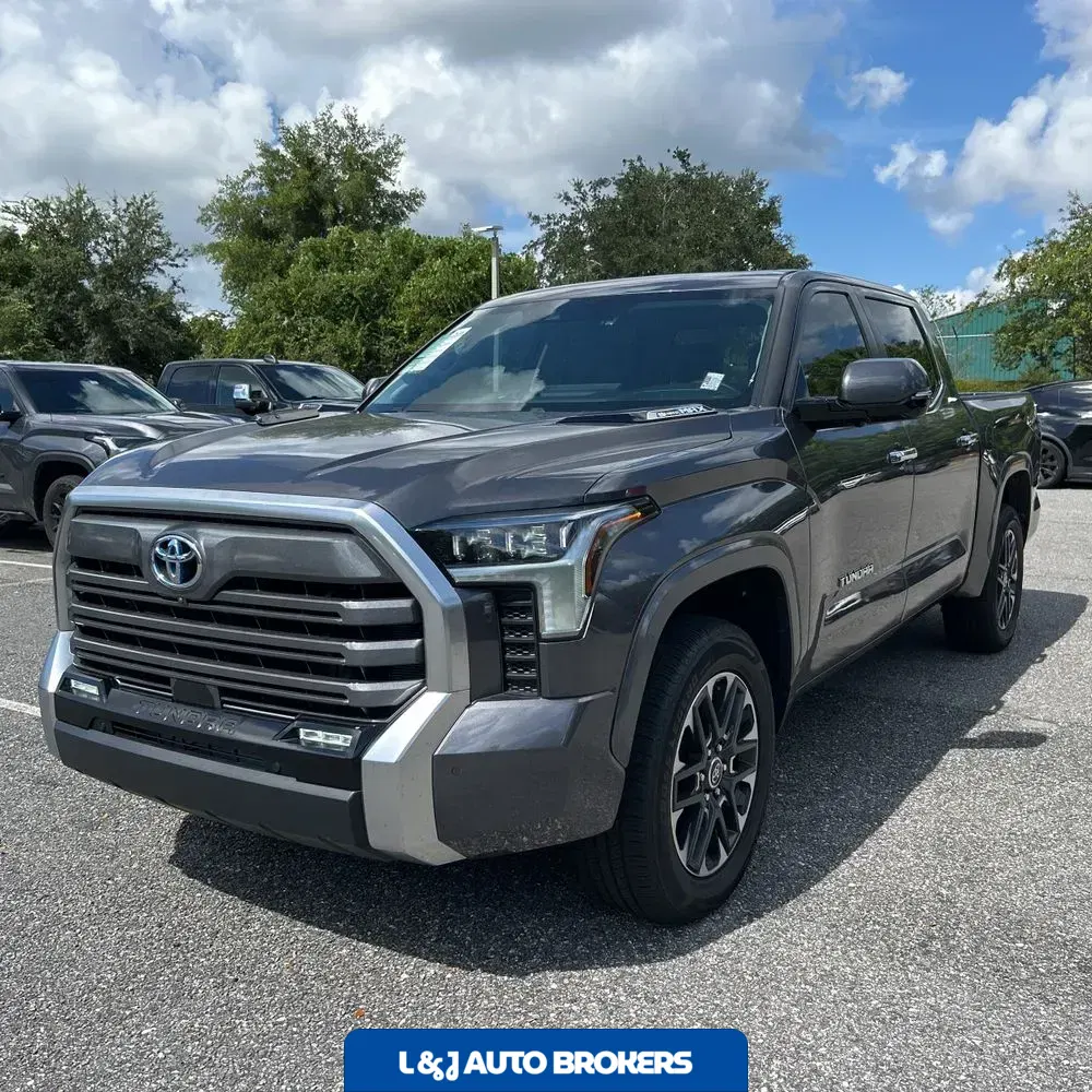 2024 Toyota Tundra Limited HV