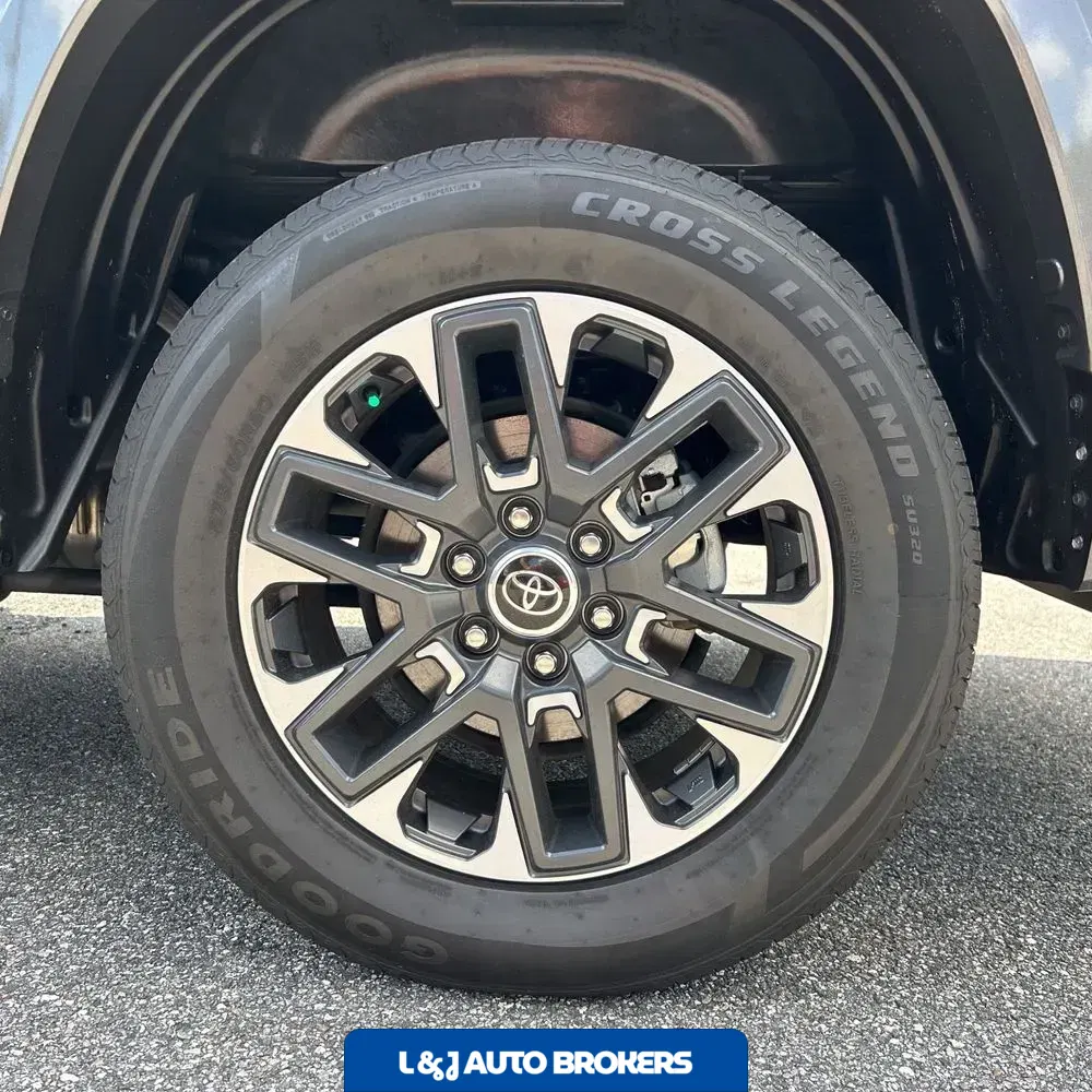 2024 Toyota Tundra Limited HV