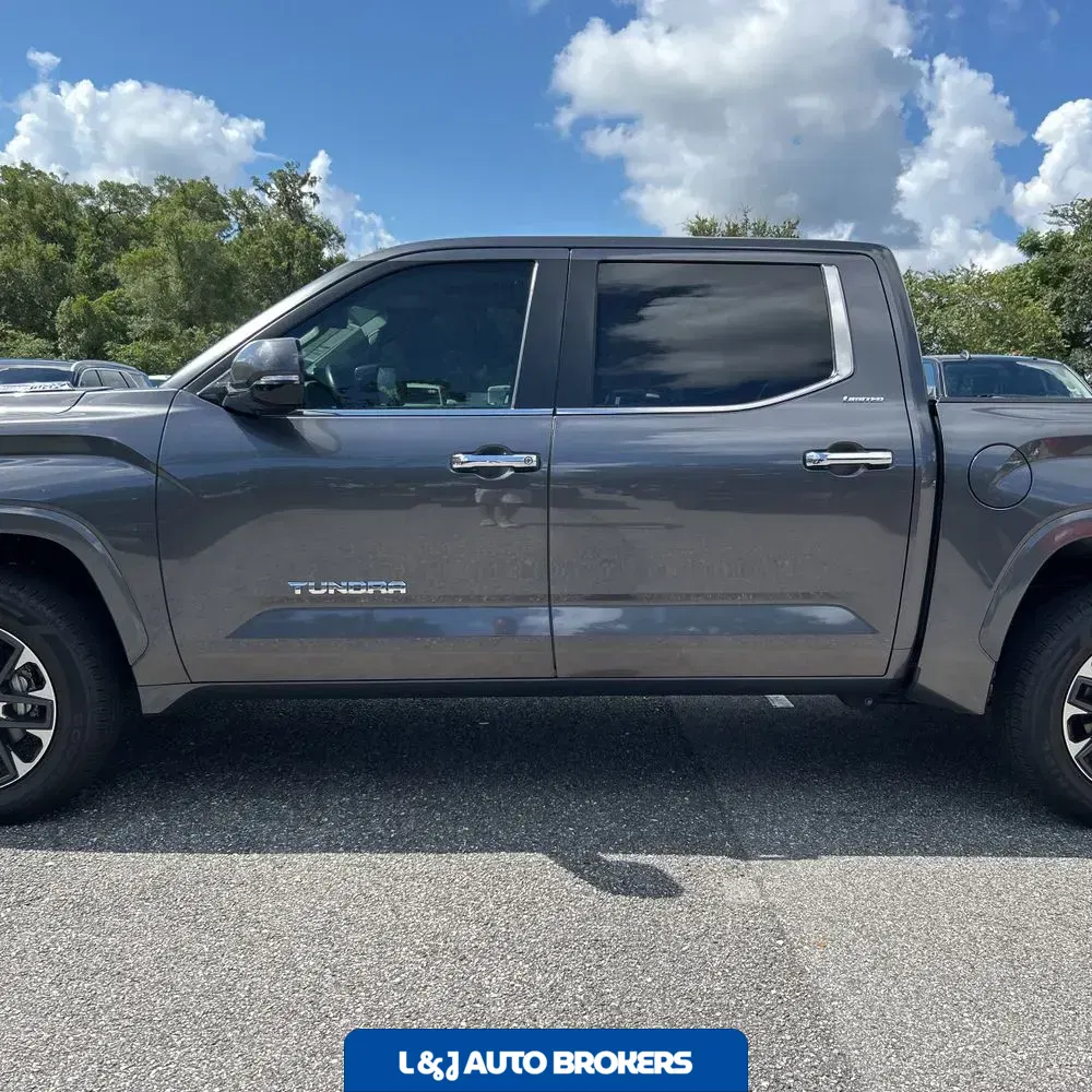 2024 Toyota Tundra Limited HV