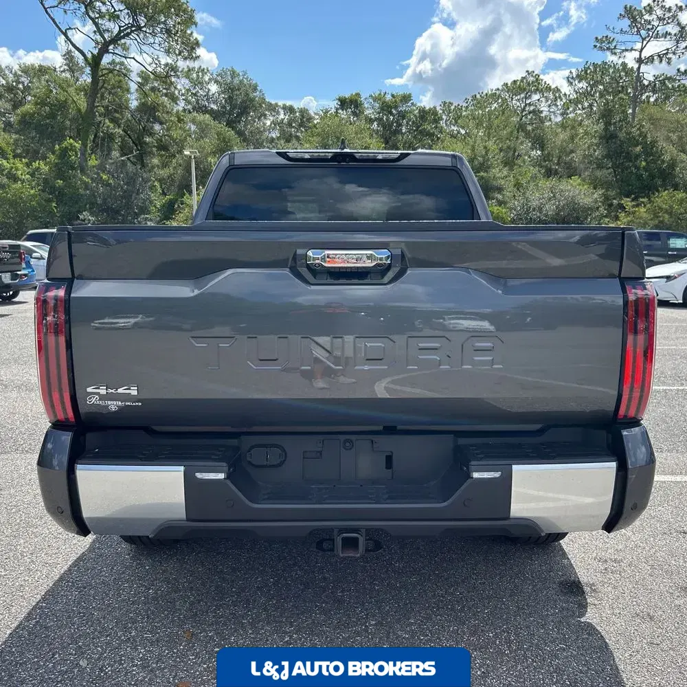 2024 Toyota Tundra Limited HV