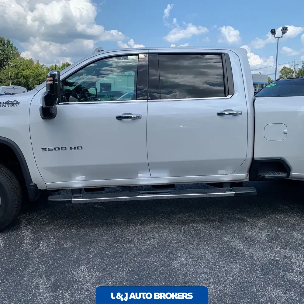 2023 Chevrolet Silverado 3500HD High Country