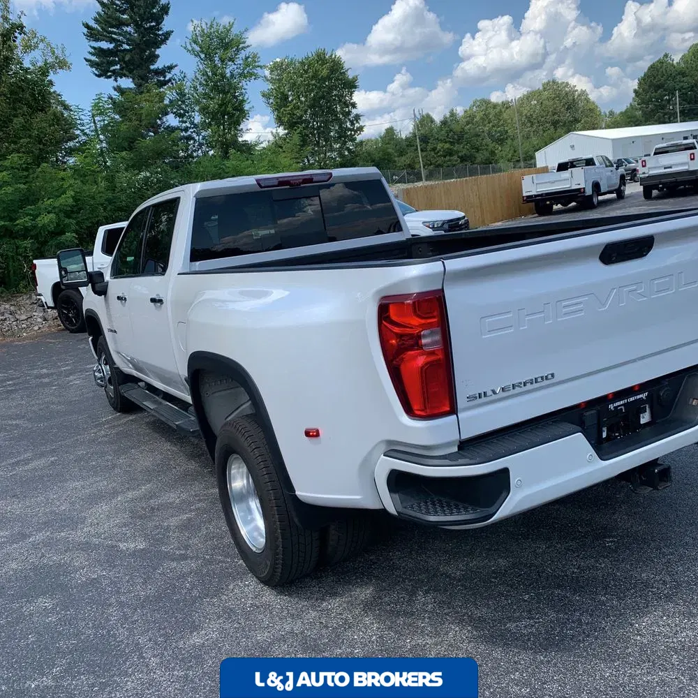 2023 Chevrolet Silverado 3500HD High Country