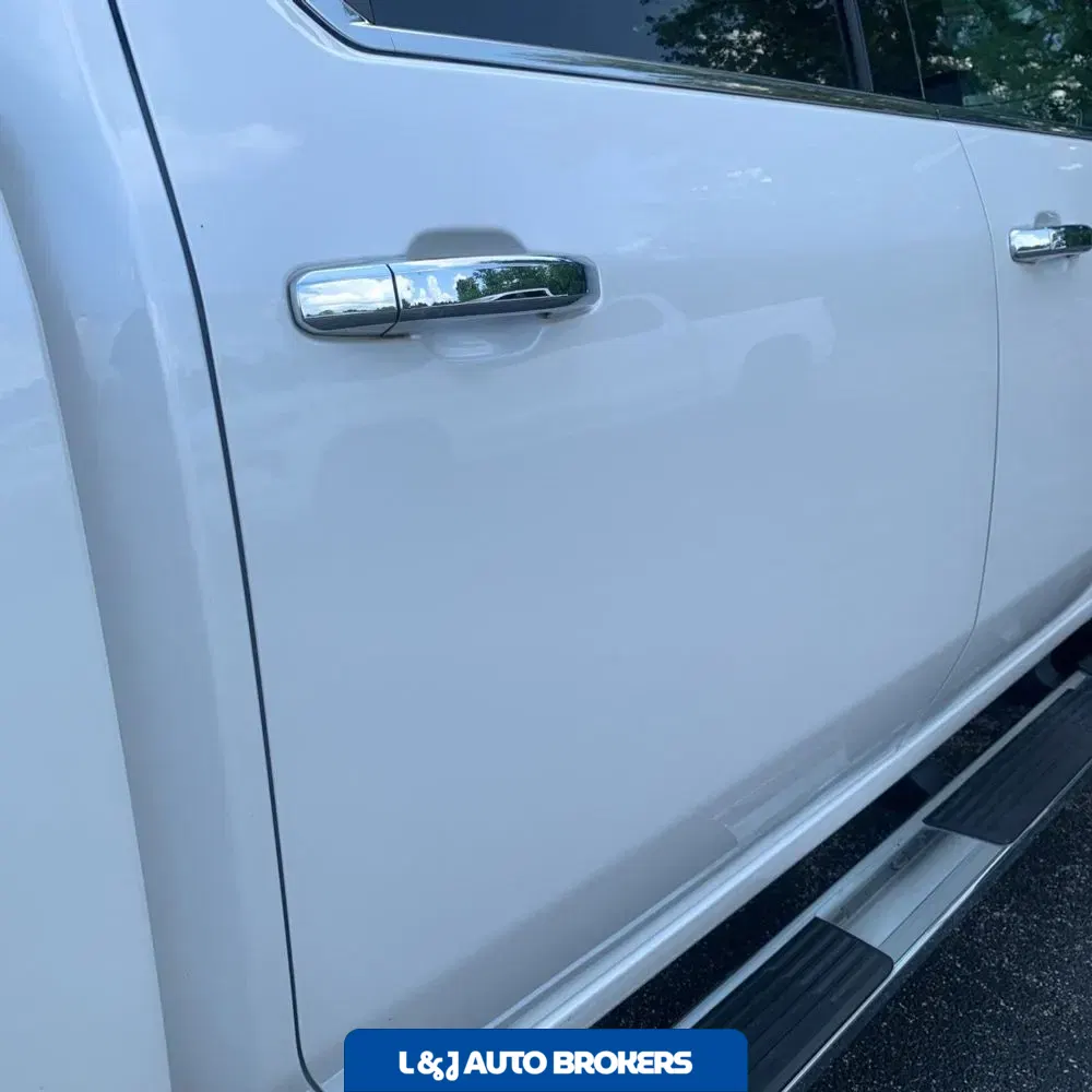 2023 Chevrolet Silverado 3500HD High Country