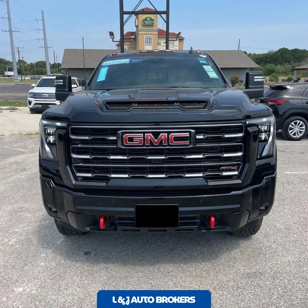 2025 GMC Sierra 2500HD AT4