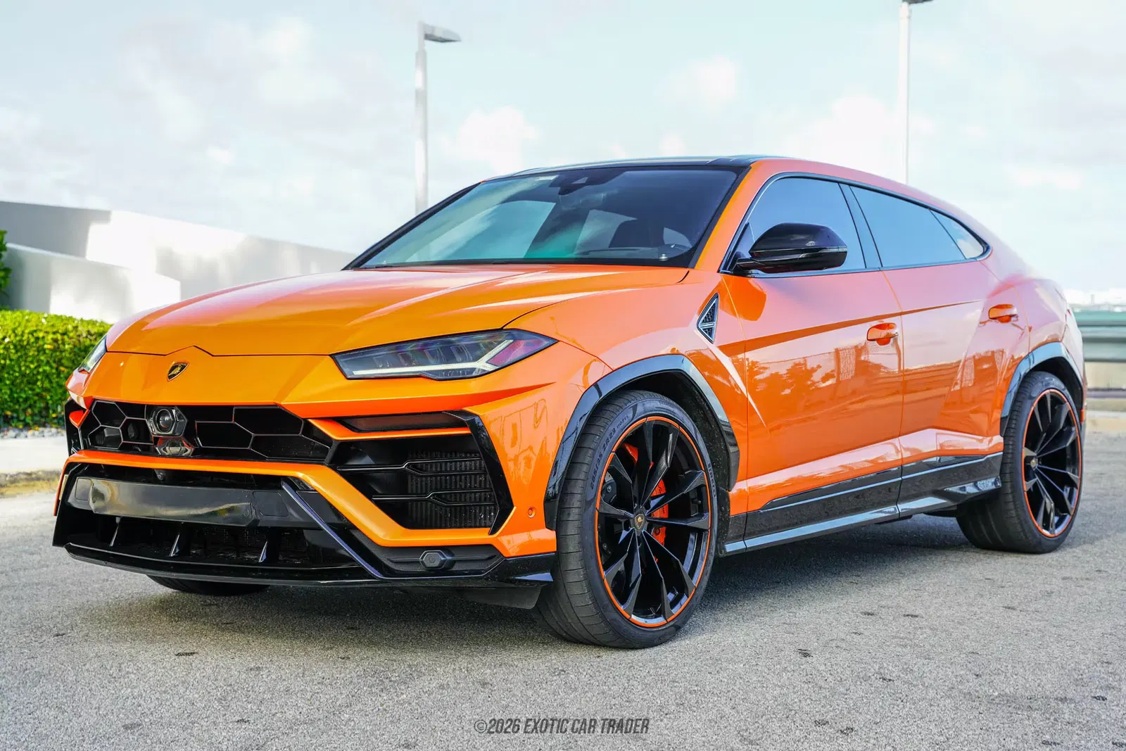 2022 Lamborghini Urus Pearl Capsule