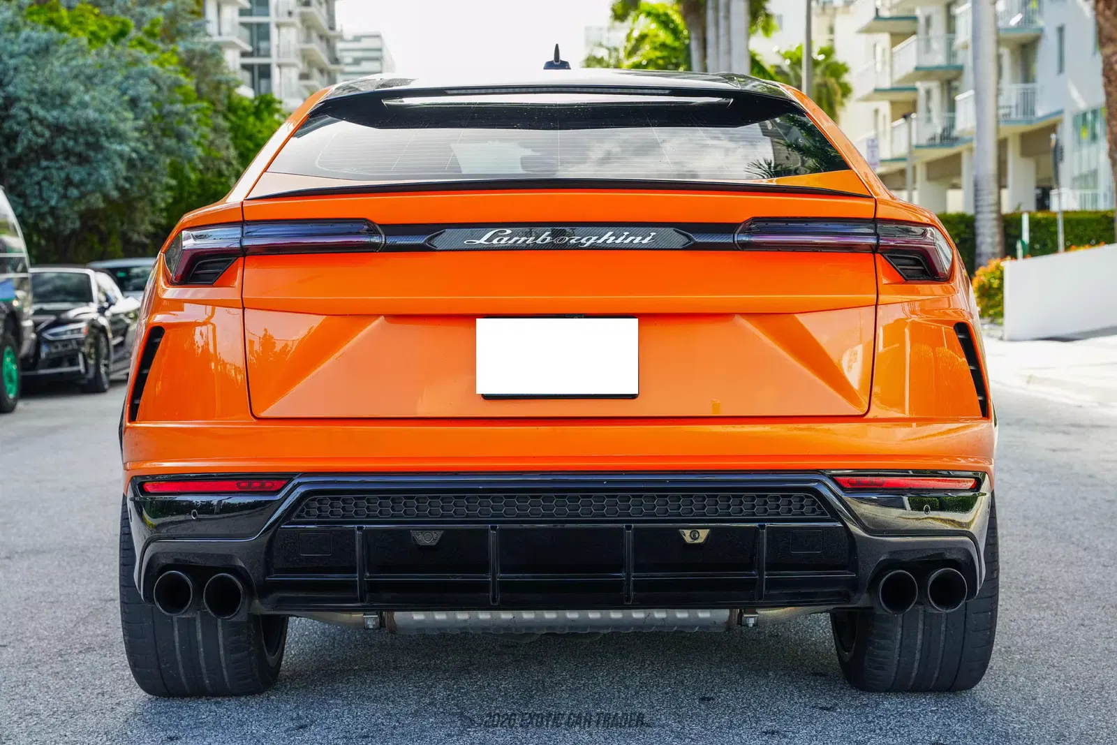 2022 Lamborghini Urus Pearl Capsule