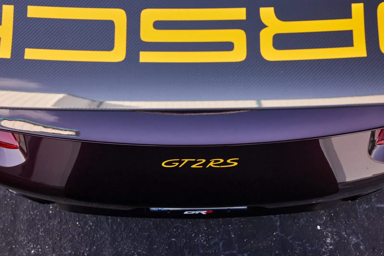 2018 Porsche 911 GT2 RS Weissach