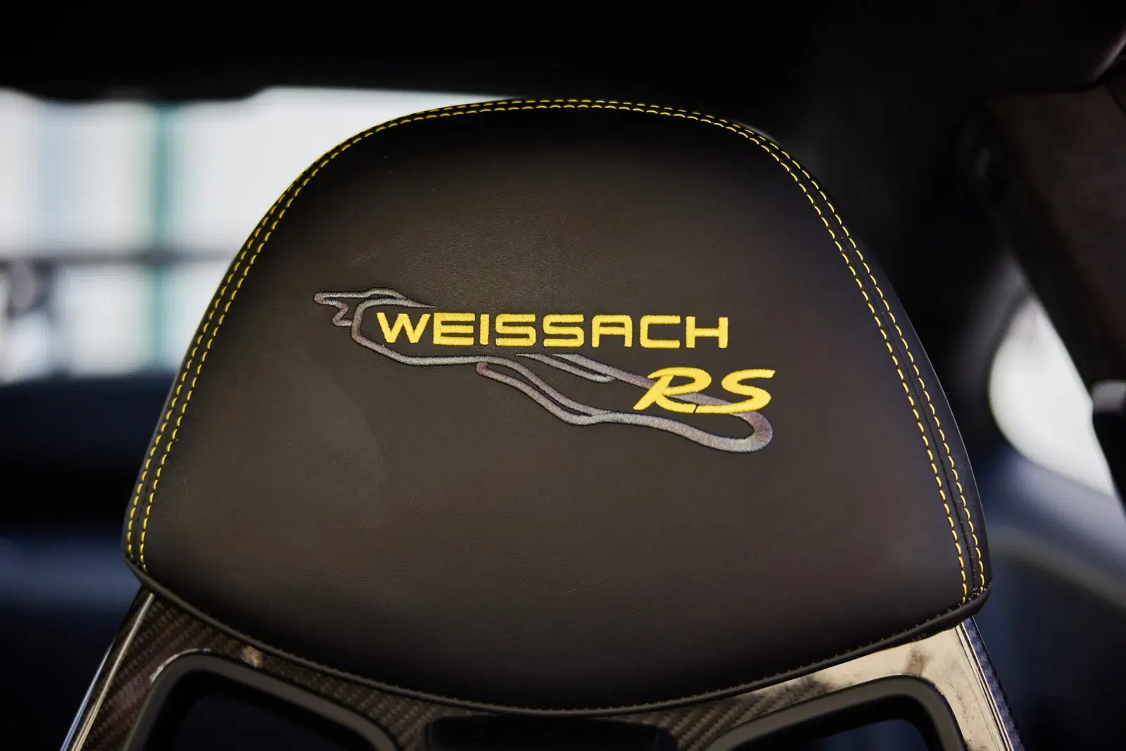 2018 Porsche 911 GT2 RS Weissach