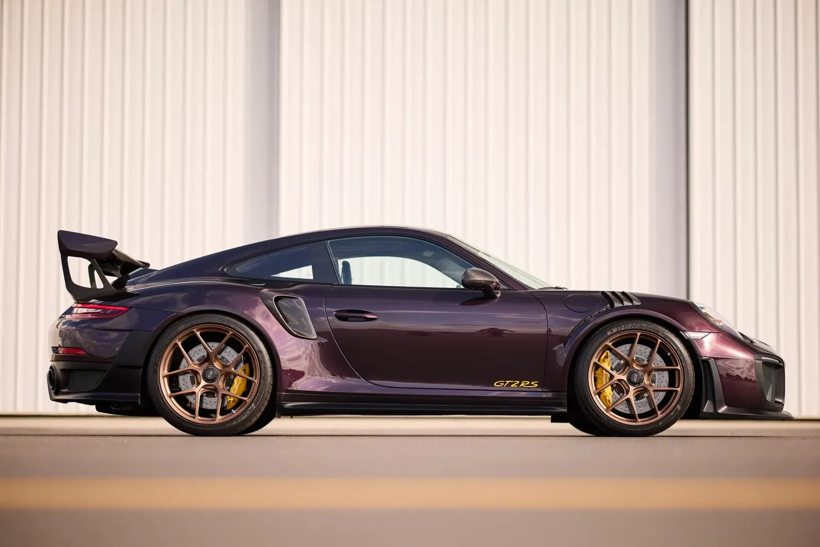 2018 Porsche 911 GT2 RS Weissach