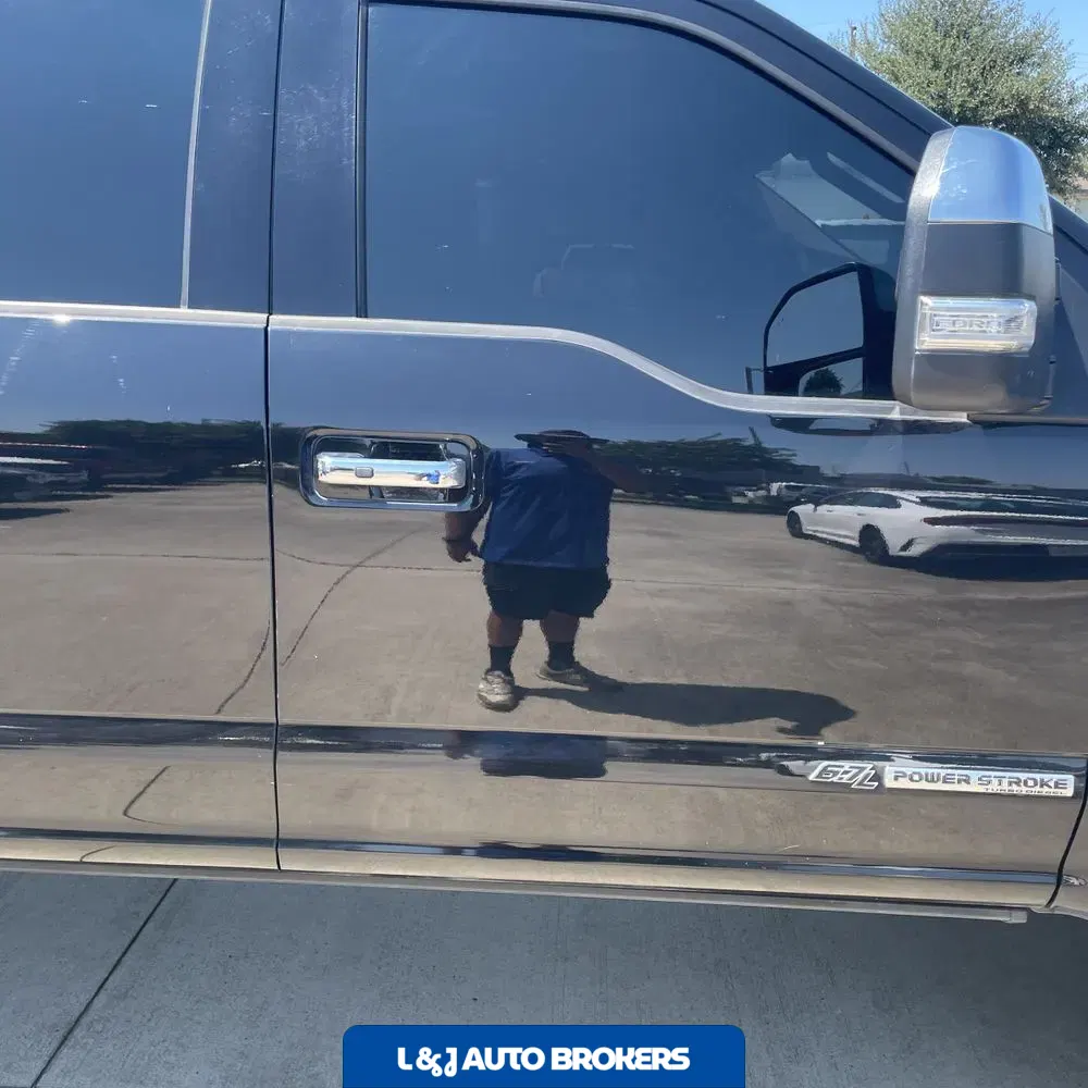 2020 Ford F-250 Super Duty Lariat