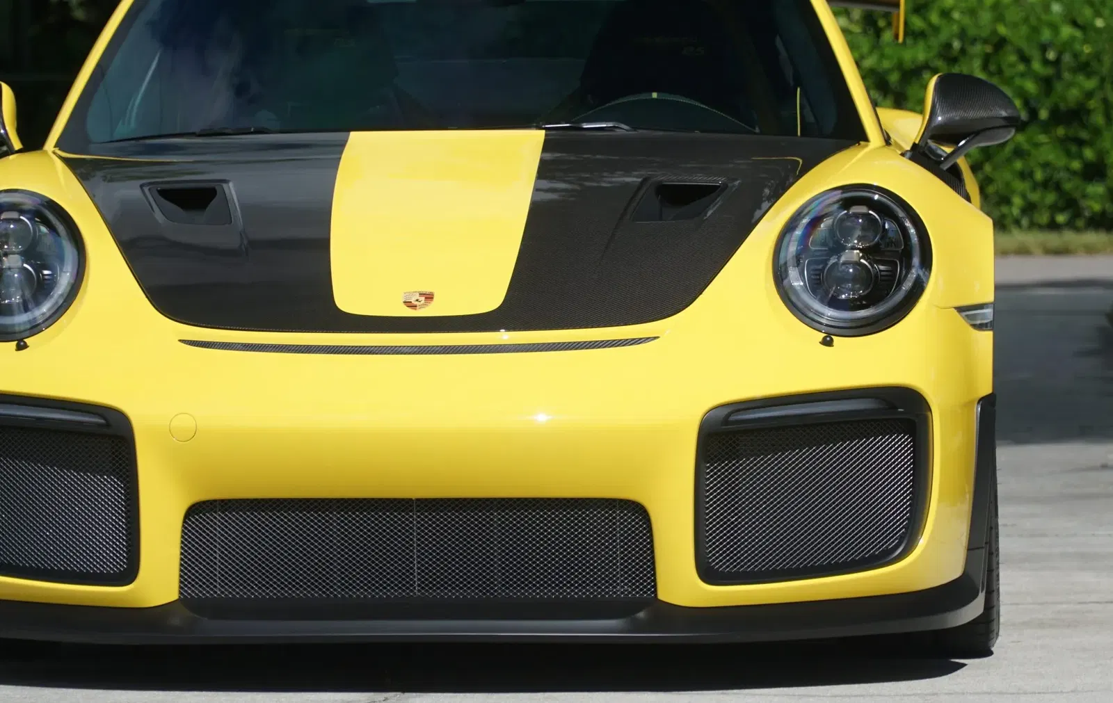 3,300-Mile 2018 Porsche 911 GT2 RS Weissach