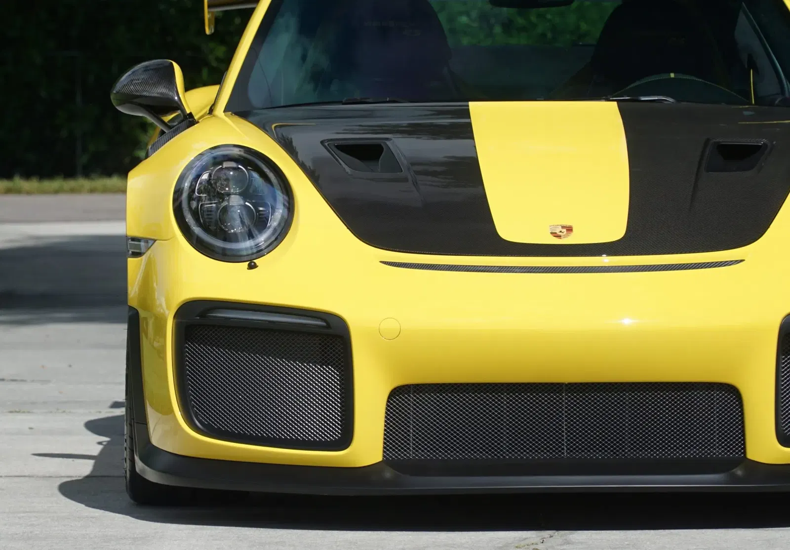 3,300-Mile 2018 Porsche 911 GT2 RS Weissach