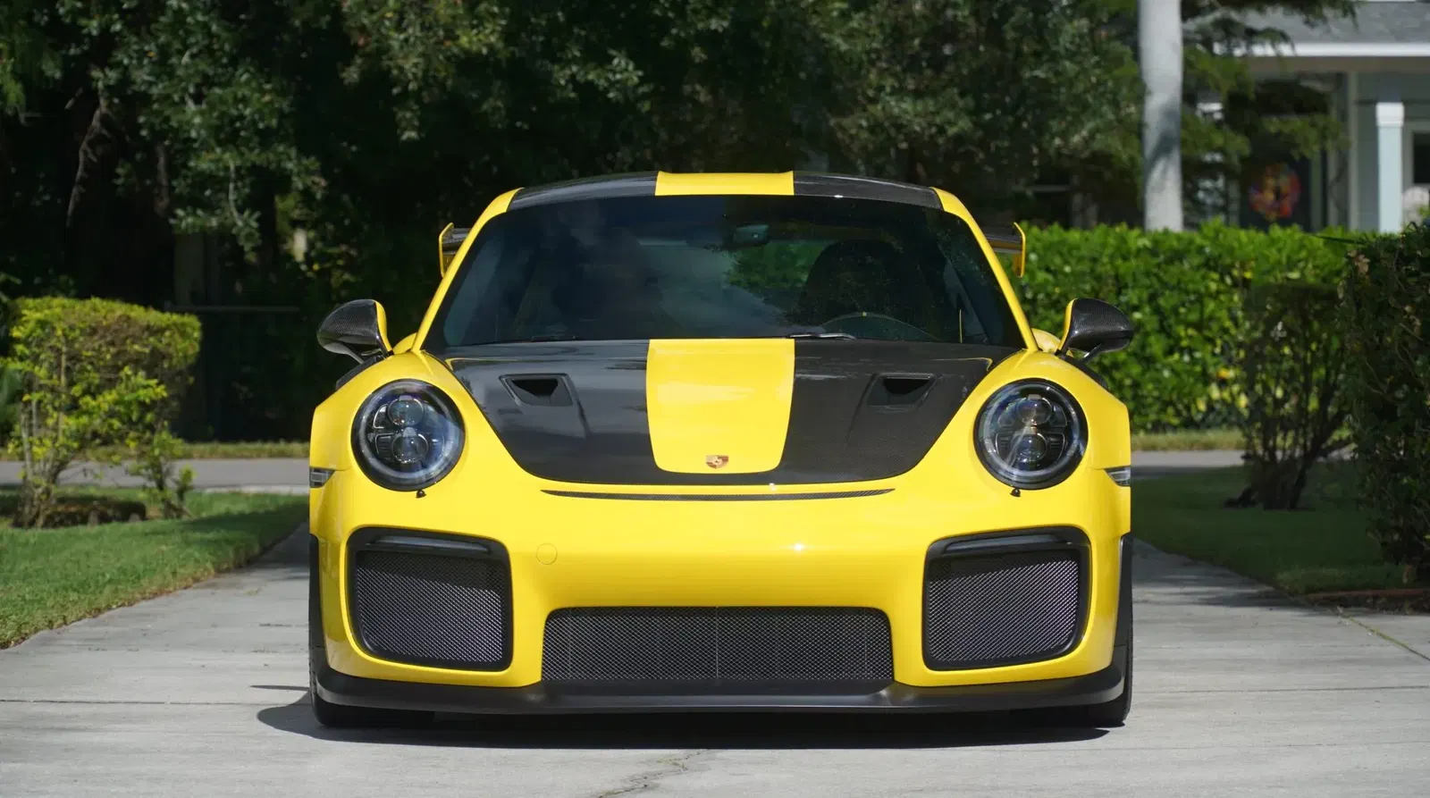 3,300-Mile 2018 Porsche 911 GT2 RS Weissach