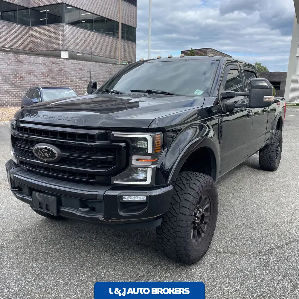 2022 Ford F-350 Super Duty Lariat