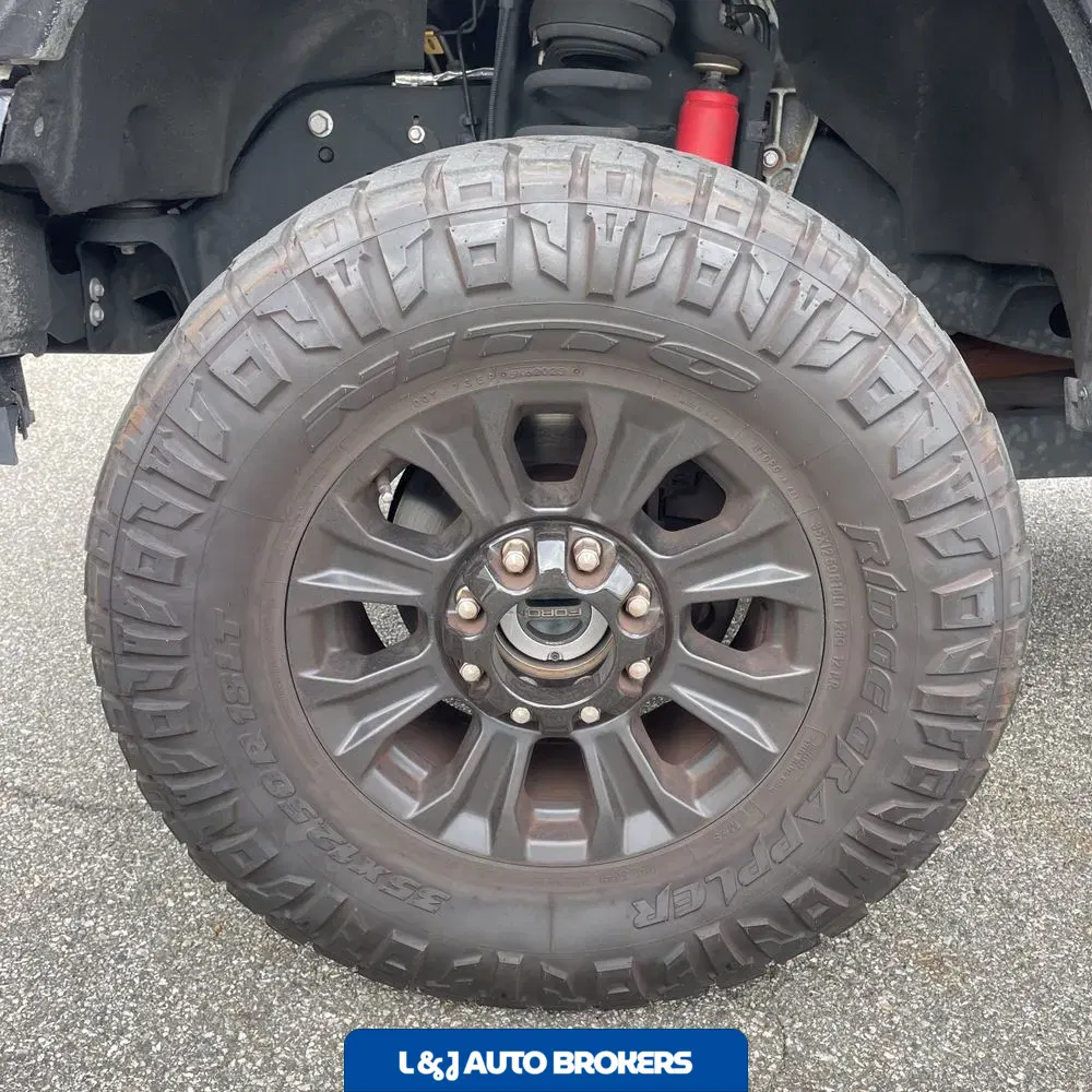 2022 Ford F-350 Super Duty Lariat