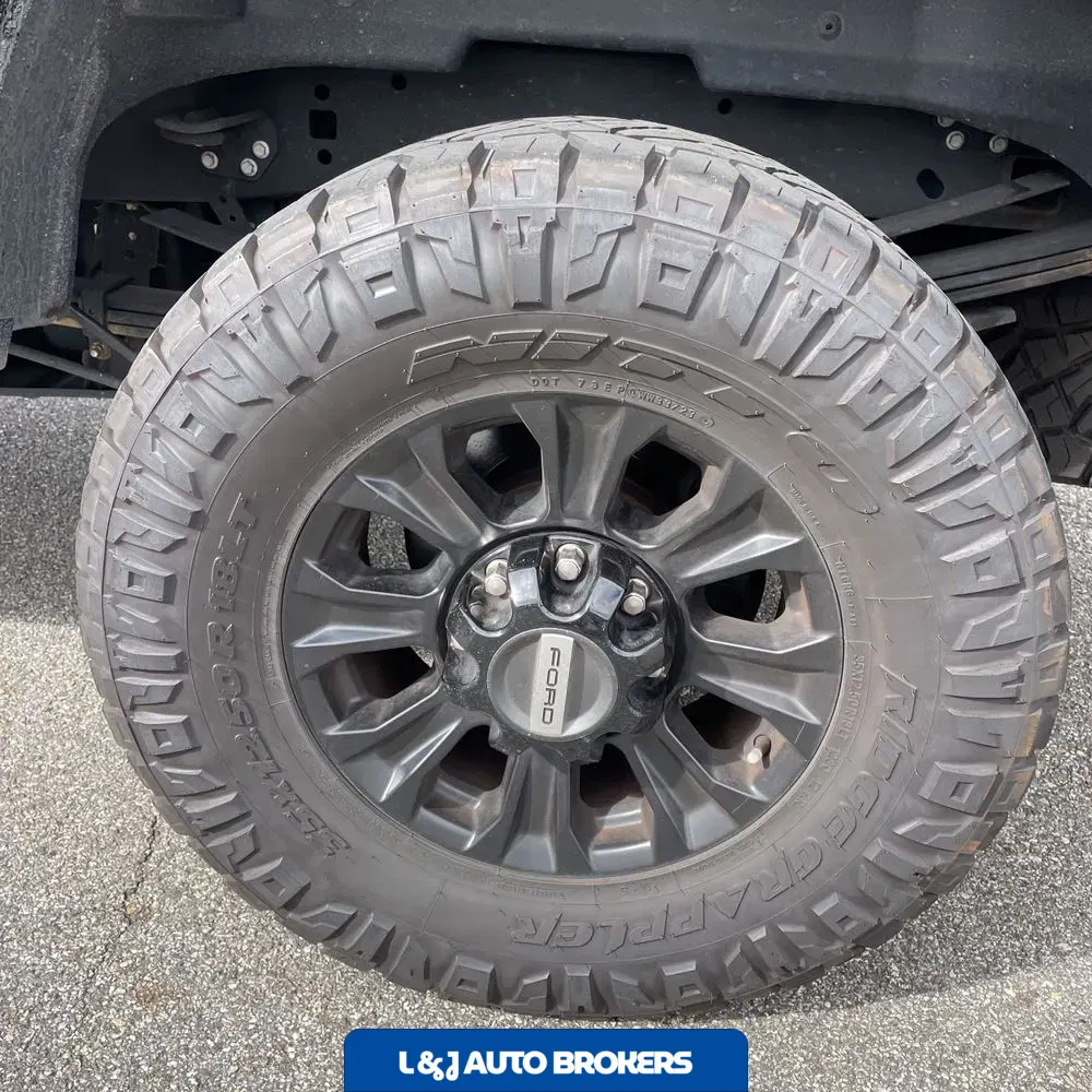2022 Ford F-350 Super Duty Lariat