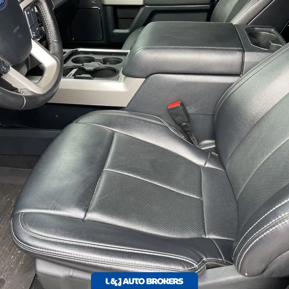 2022 Ford F-350 Super Duty Lariat