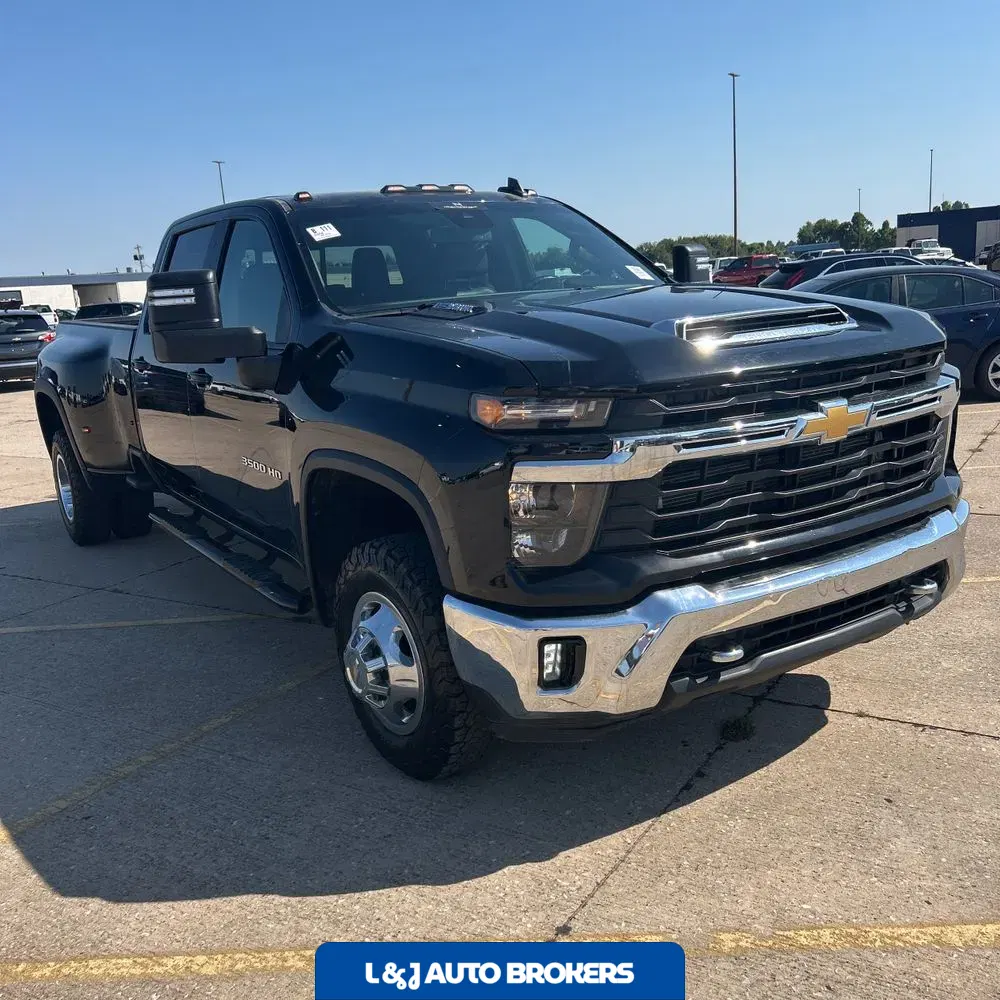 2024 Chevrolet Silverado 3500HD LT