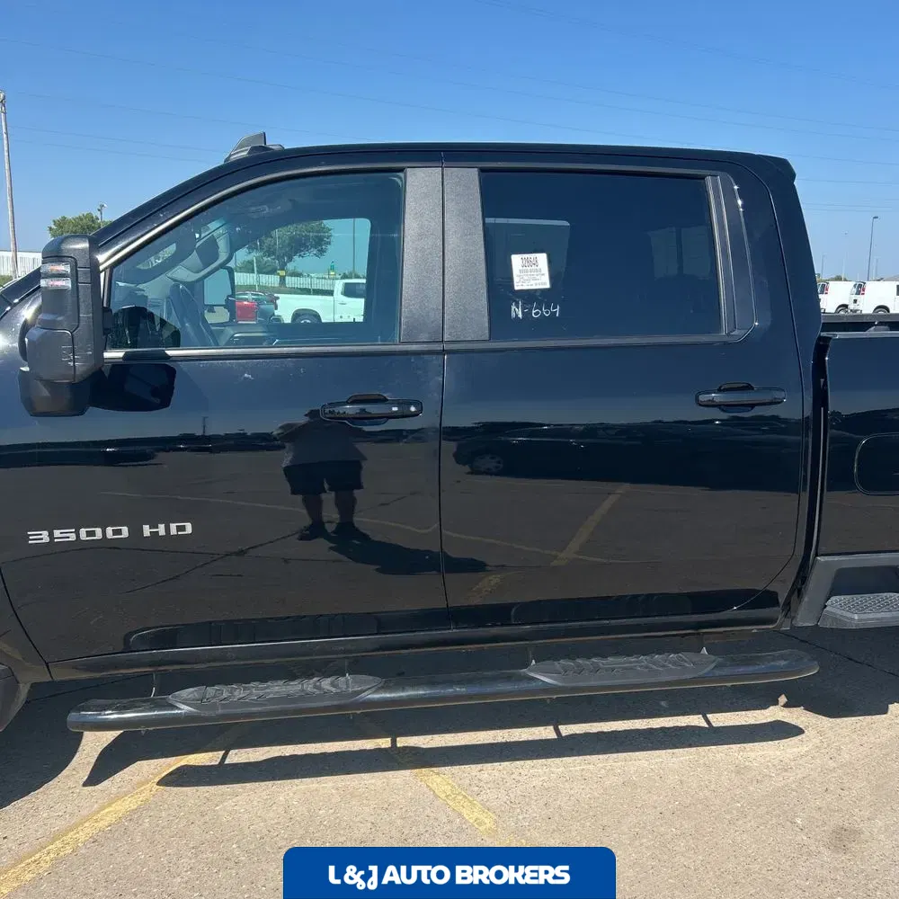 2024 Chevrolet Silverado 3500HD LT