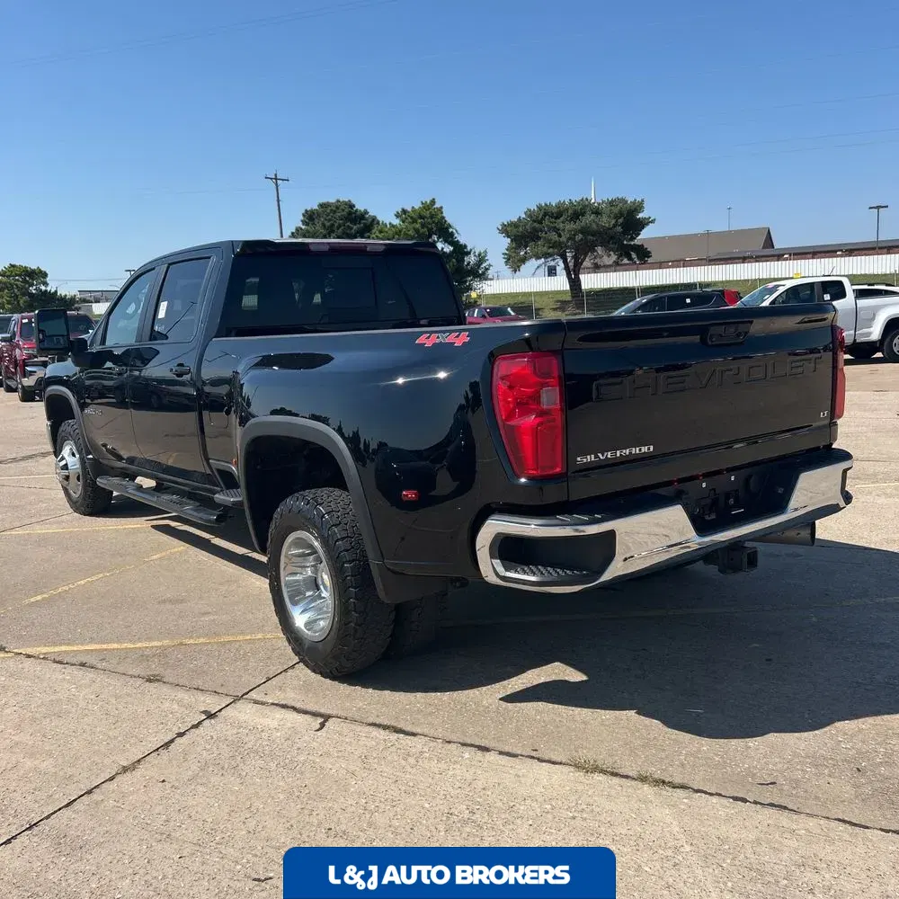 2024 Chevrolet Silverado 3500HD LT