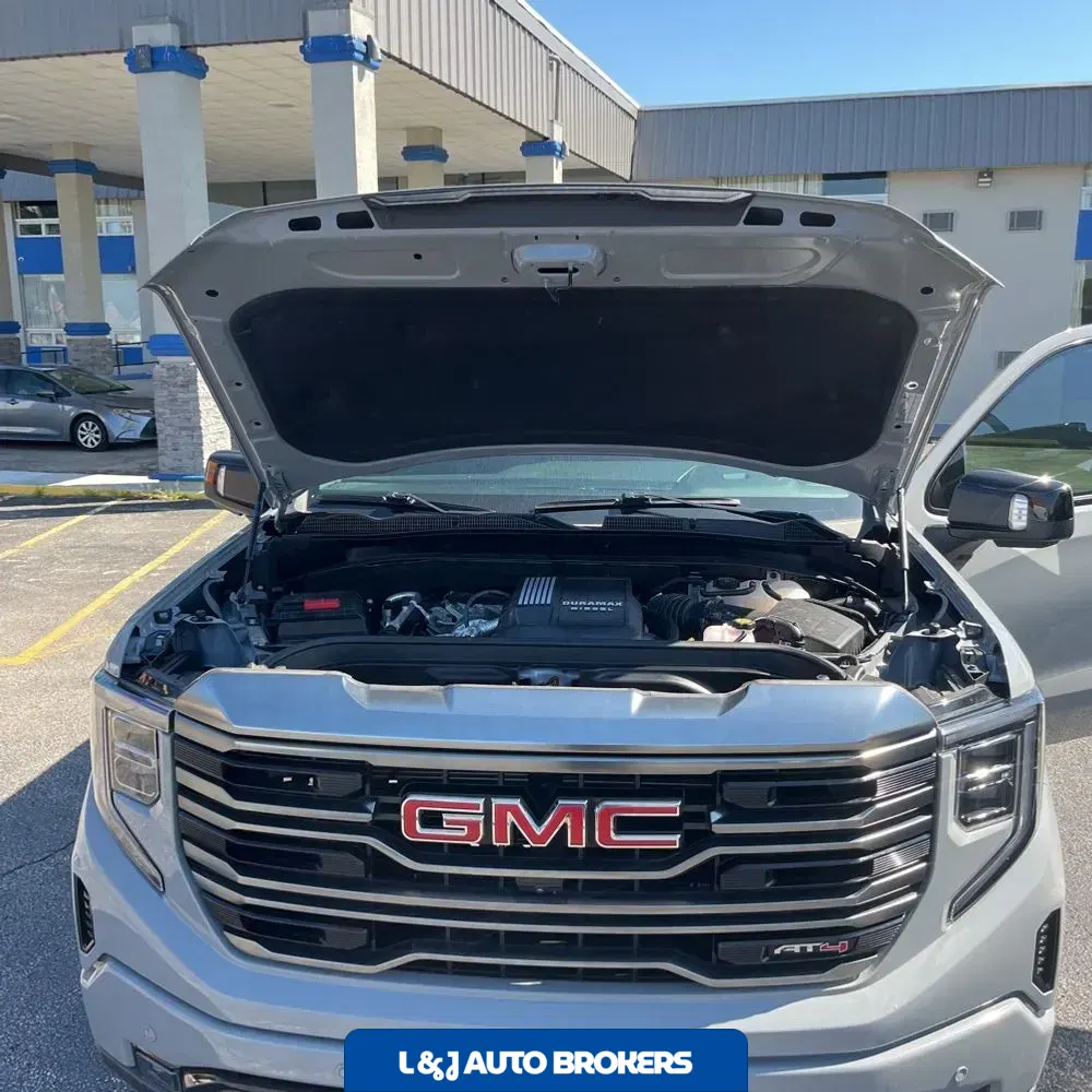 2024 GMC Sierra 1500 AT4