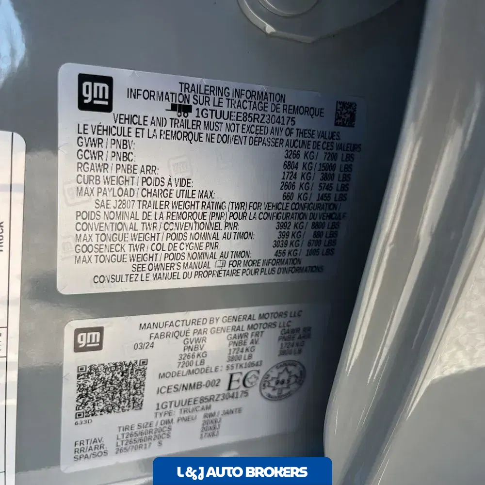 2024 GMC Sierra 1500 AT4